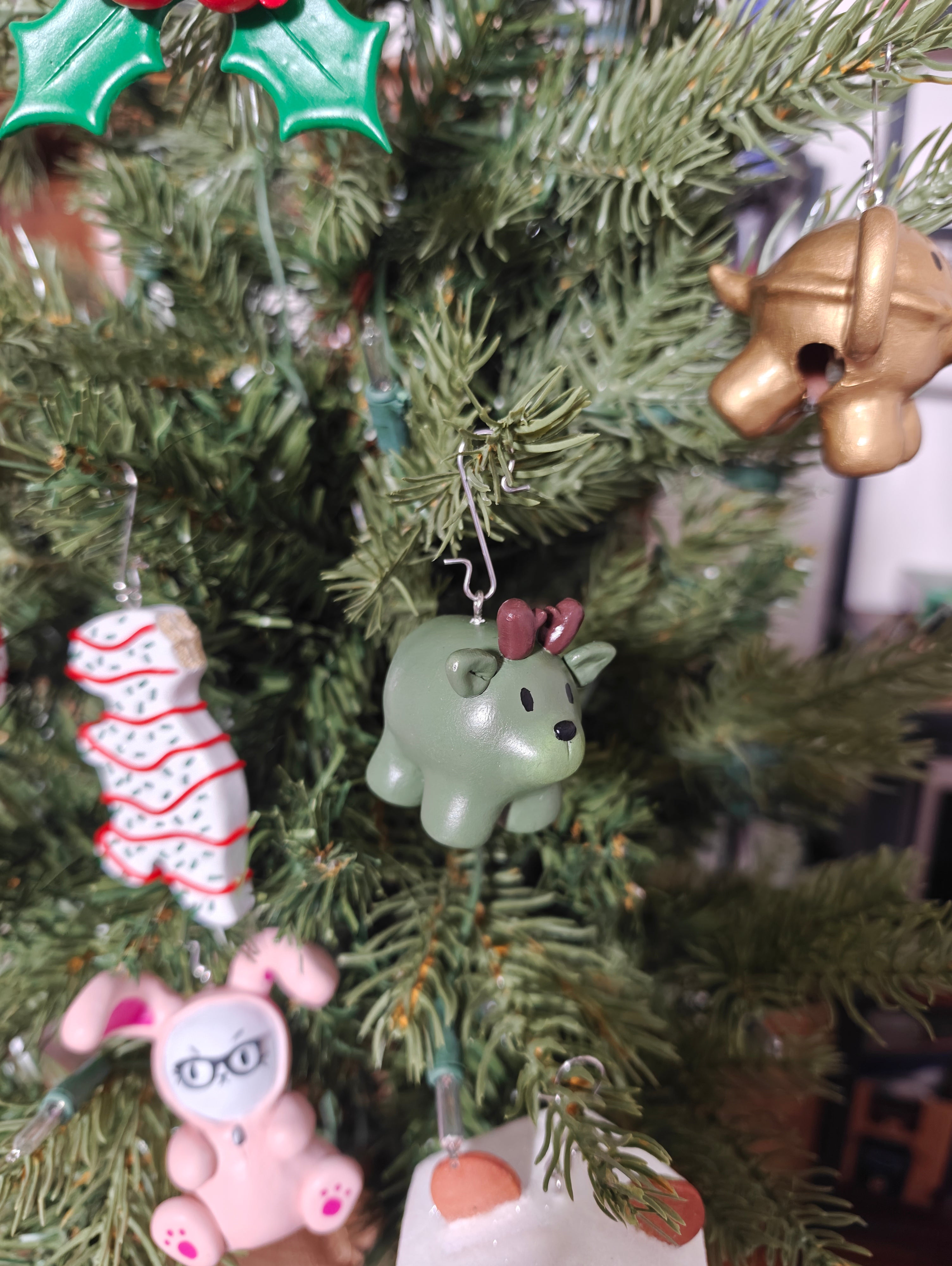 Polymer Puns Olive the Other Reindeer Ornament